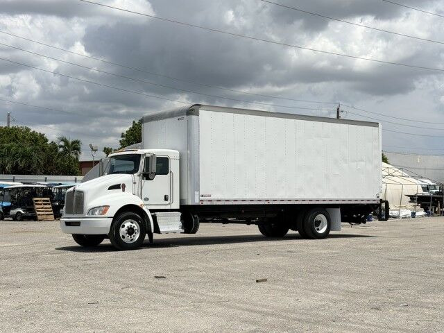 2018 Kenworth T270 26' Dry Box truck with 3,300 lbs. Lift Gate Miami FL