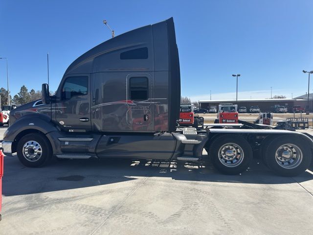 2018 Kenworth T680 Watertown SD