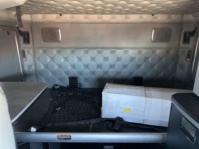 2018 Kenworth T680 Watertown SD