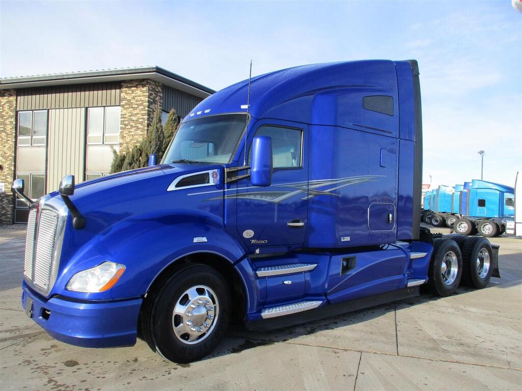 2018 Kenworth T680 76 2018 Kenworth T680 76