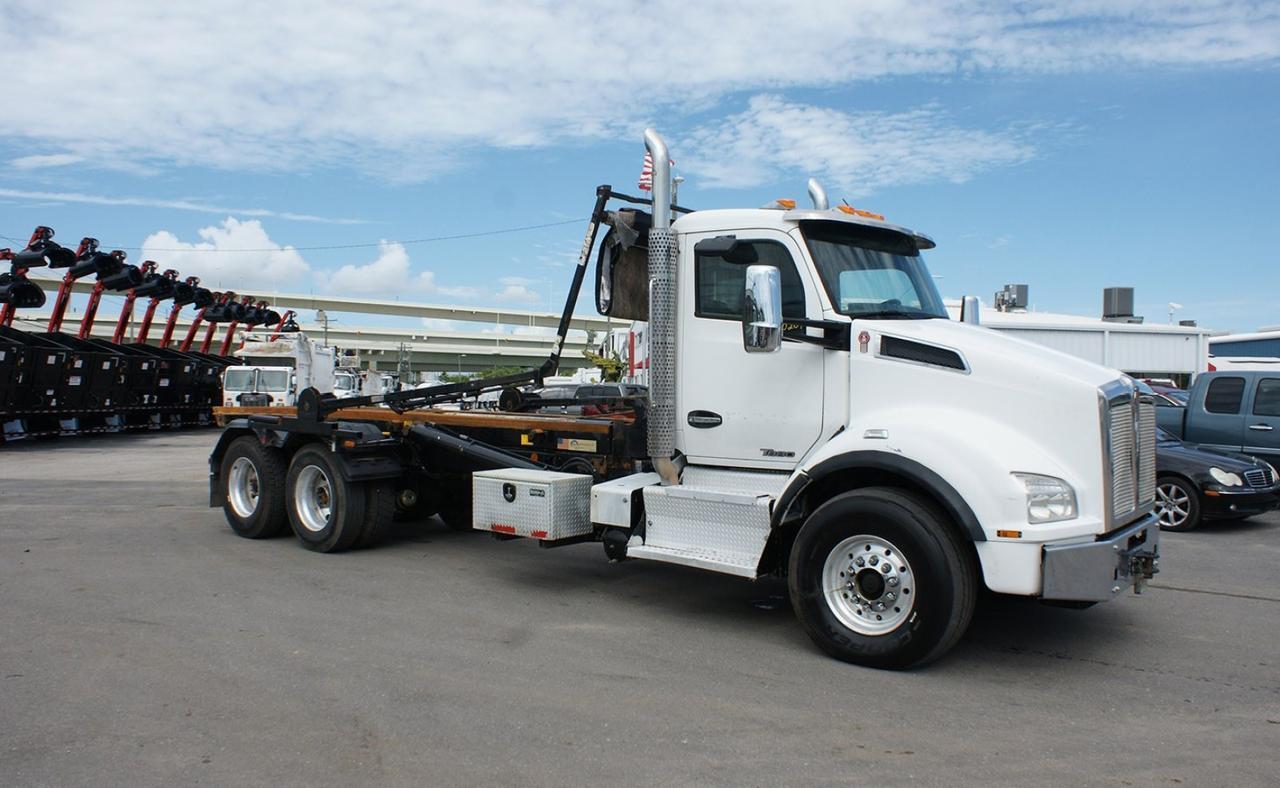 2018 Kenworth T880 60,000 lb American Roll Off ARD-60-22 Roll Off Truck Tampa FL