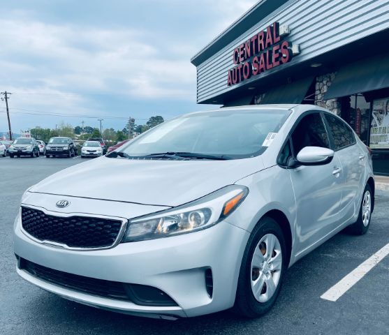 2018 Kia Forte- SD LX
