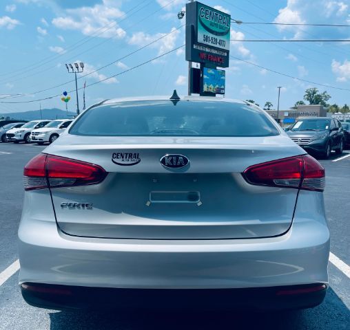 2018 Kia Forte- SD/SAR LX Hot Springs AR