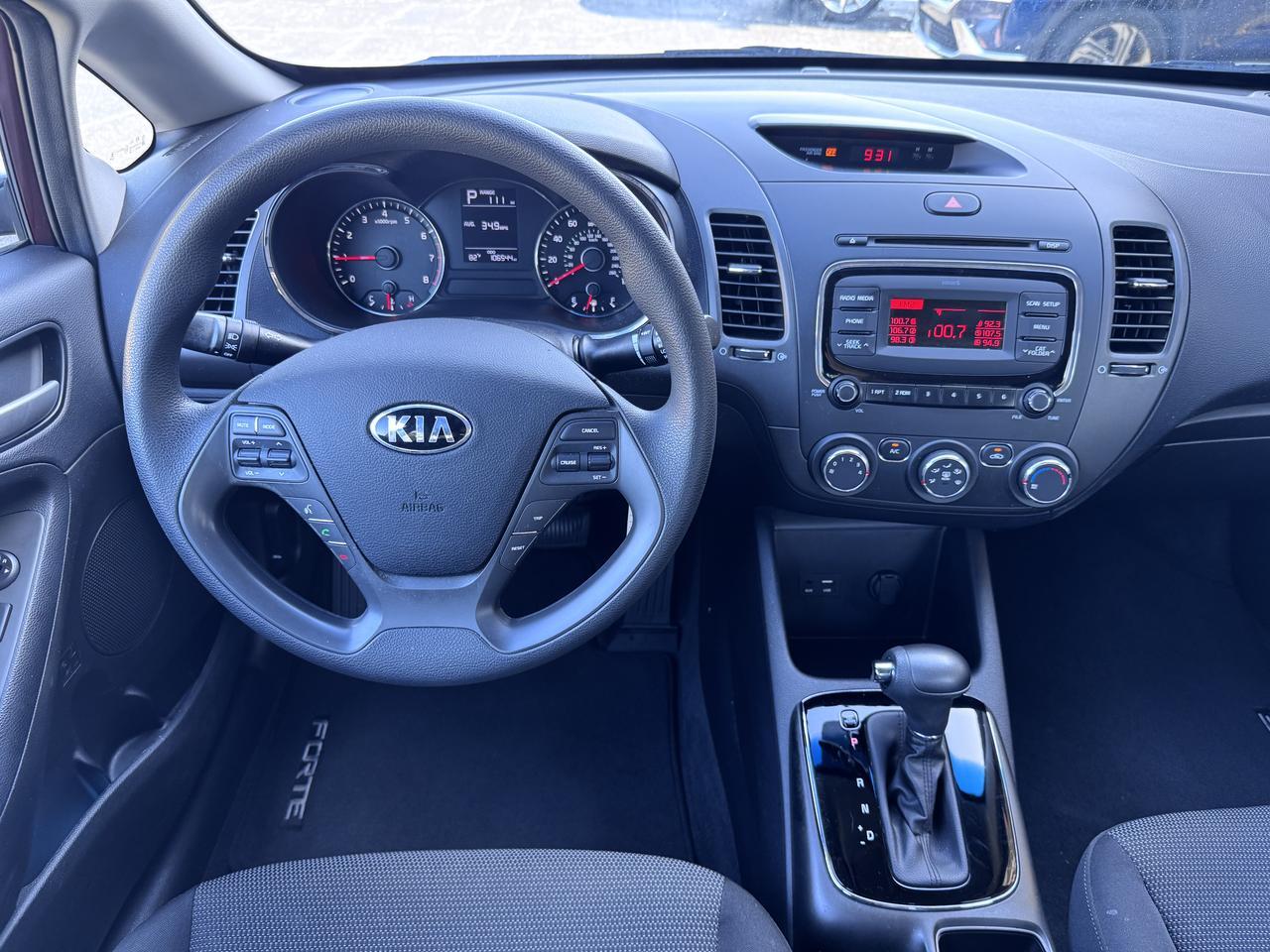 2018 Kia FORTE LX - Photo 41