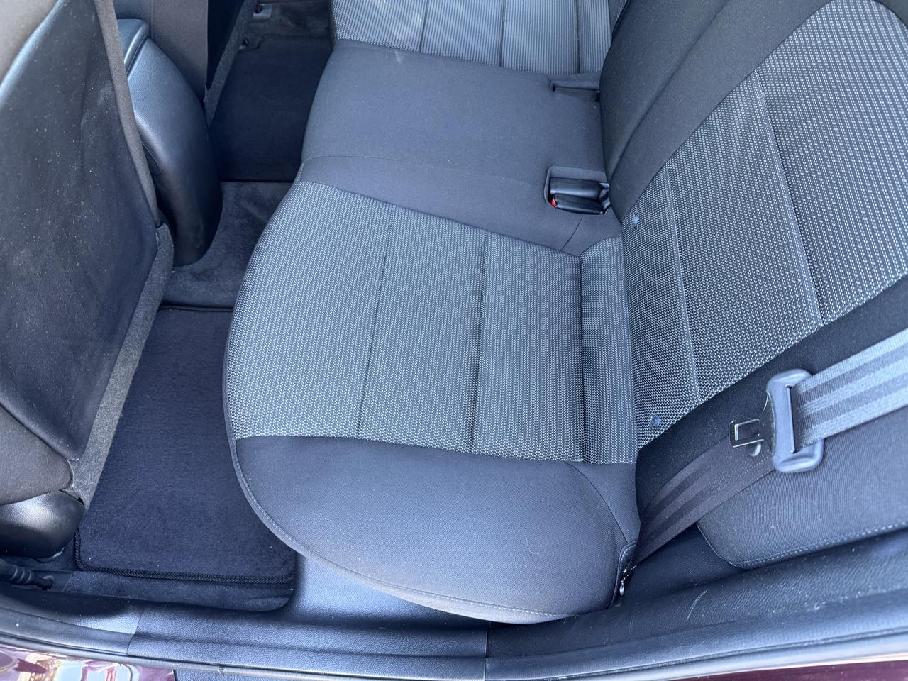 2018 Kia FORTE LX - Photo 21