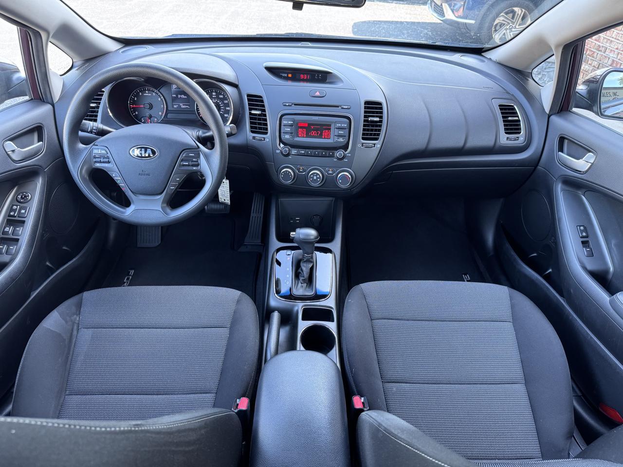 2018 Kia FORTE LX - Photo 43