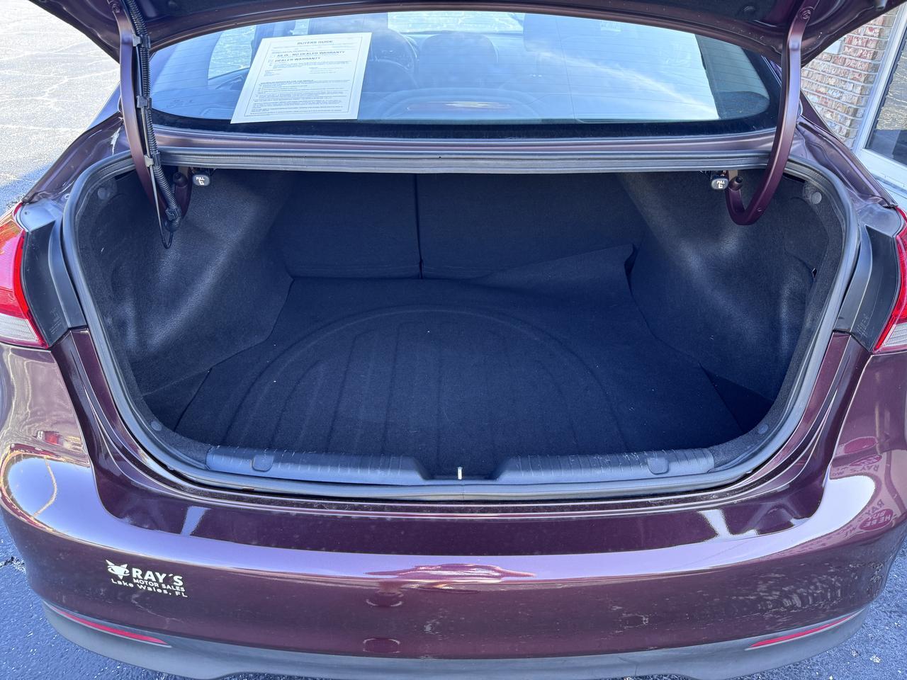 2018 Kia FORTE LX - Photo 26