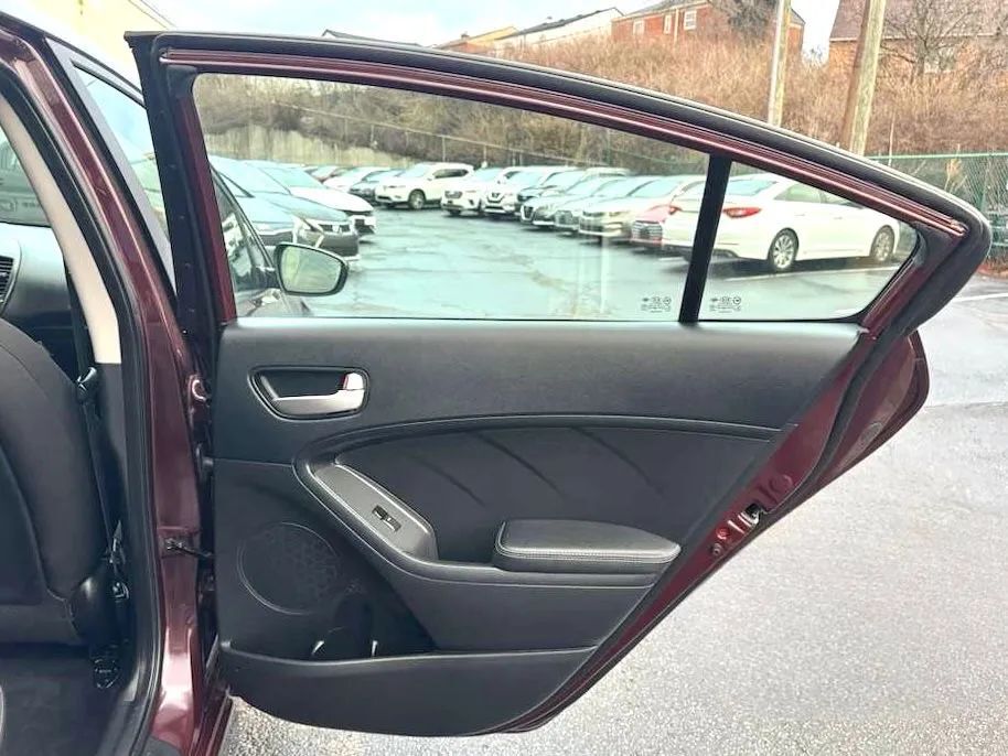 2018 Kia Forte LX Sedan 4D Cincinnati OH