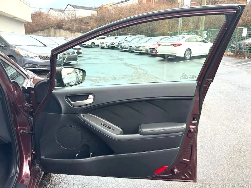 2018 Kia Forte LX Sedan 4D Cincinnati OH