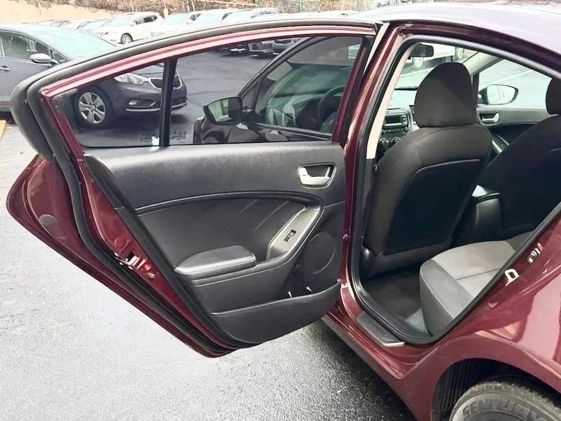 2018 Kia Forte LX Sedan 4D Cincinnati OH