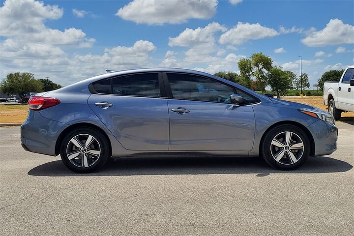 2018 Kia Forte S  TX