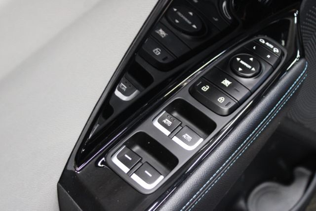 2018 Kia Niro Plug-In Hybrid EX Premium Chantilly VA