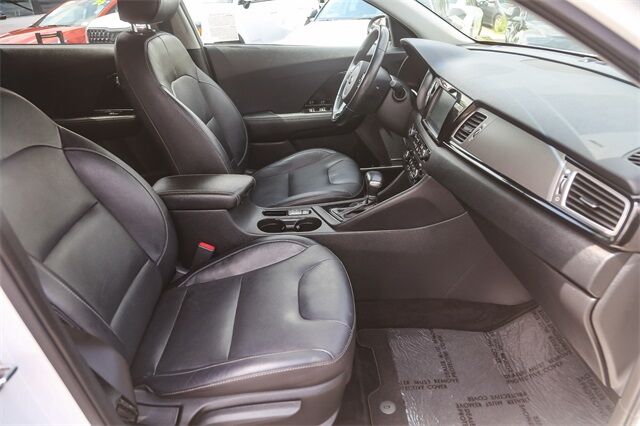 2018 Kia Niro Touring Glendale CA