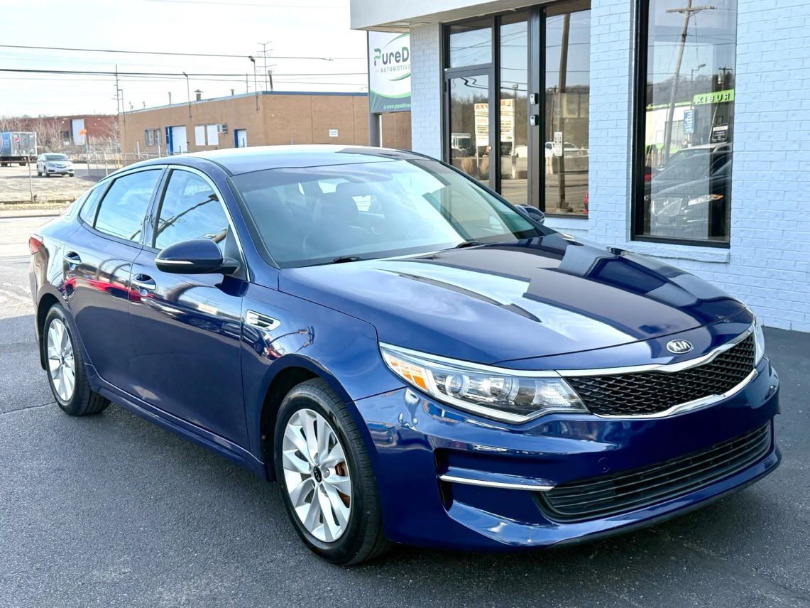 2018 Kia Optima EX Sedan 4D