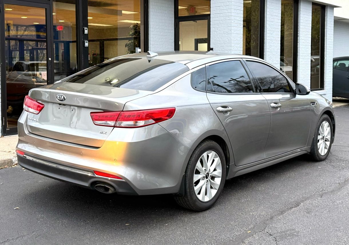 2018 Kia Optima EX Sedan 4D Cincinnati OH