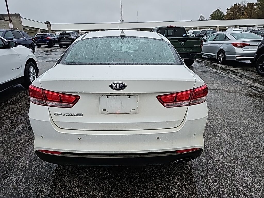 2018 Kia Optima LX Akron
