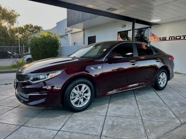 2018 Kia Optima LX 102,822 mi.