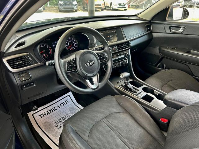 2018 Kia Optima LX photo 26