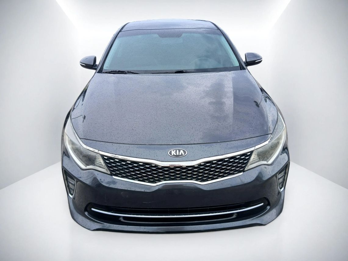 2018 Kia Optima S Sedan 4D