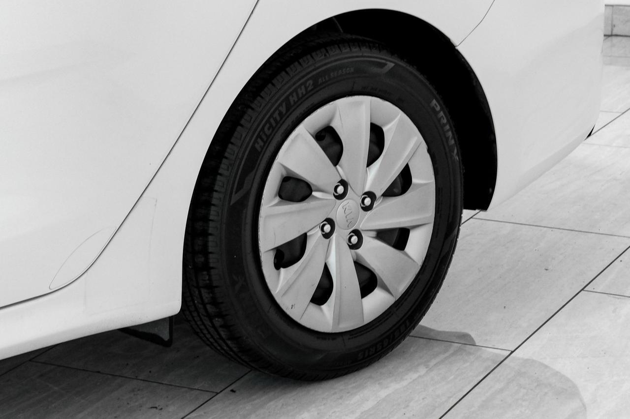 2018 Kia Rio S AUTOMATIC REAR CAMERA BLUETOOTH CRUISE CONTROL REMOTE KEYLESS Carrollton TX