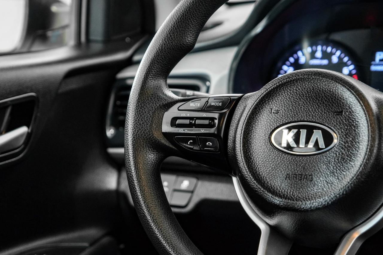 2018 Kia Rio S AUTOMATIC REAR CAMERA BLUETOOTH CRUISE CONTROL REMOTE KEYLESS Carrollton TX