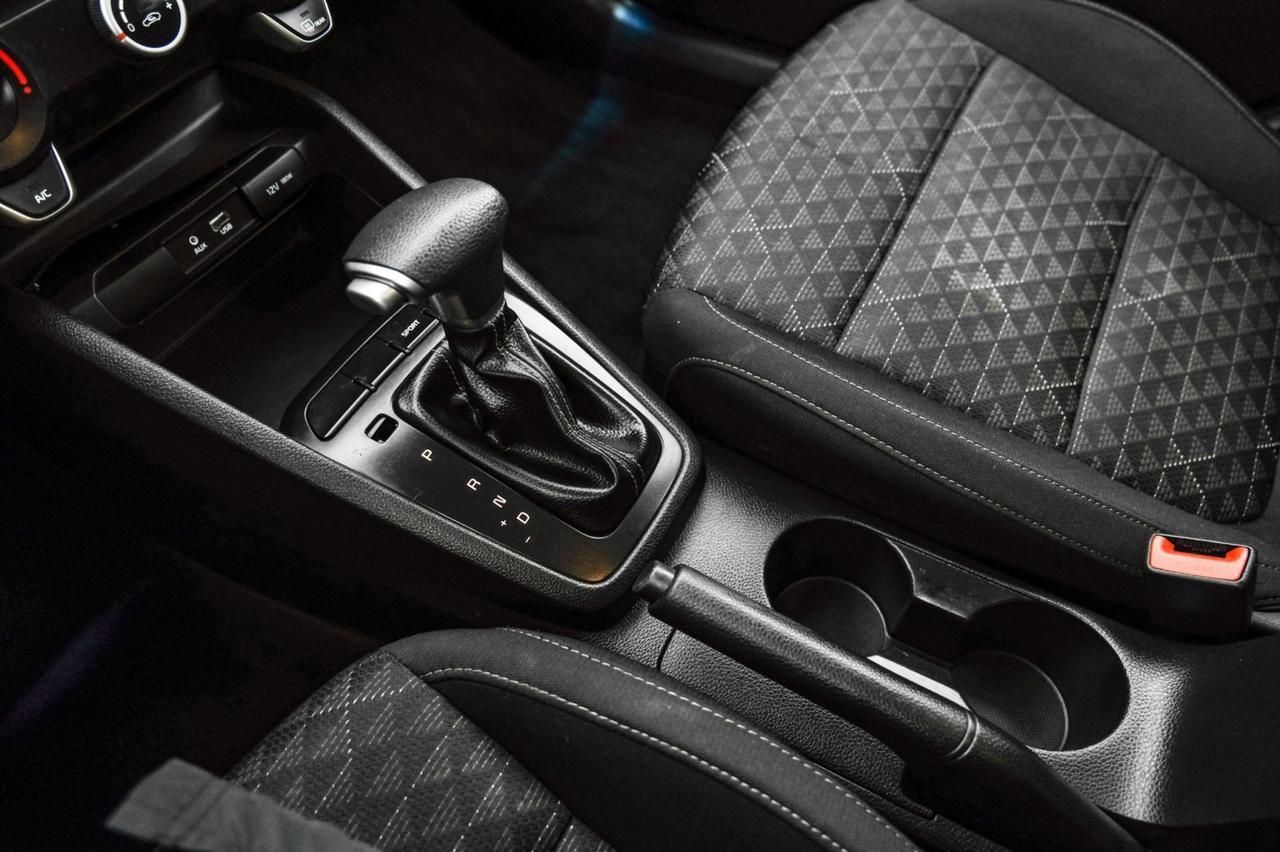 2018 Kia Rio S AUTOMATIC REAR CAMERA BLUETOOTH CRUISE CONTROL REMOTE KEYLESS Carrollton TX