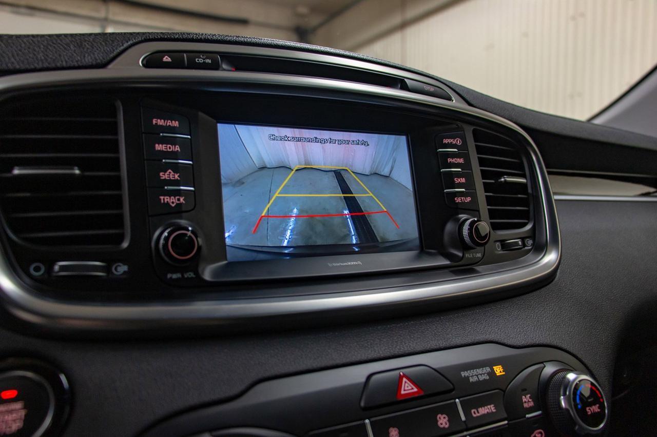 2018 Kia Sorento AWD EX+ 7 Passenger Leather Roof BCam Red Deer AB