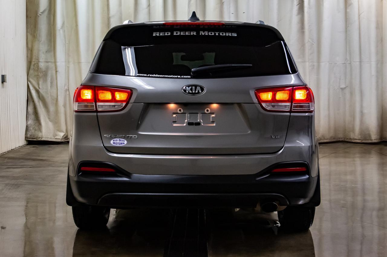 2018 Kia Sorento AWD LX BCam 3rd Row Red Deer AB