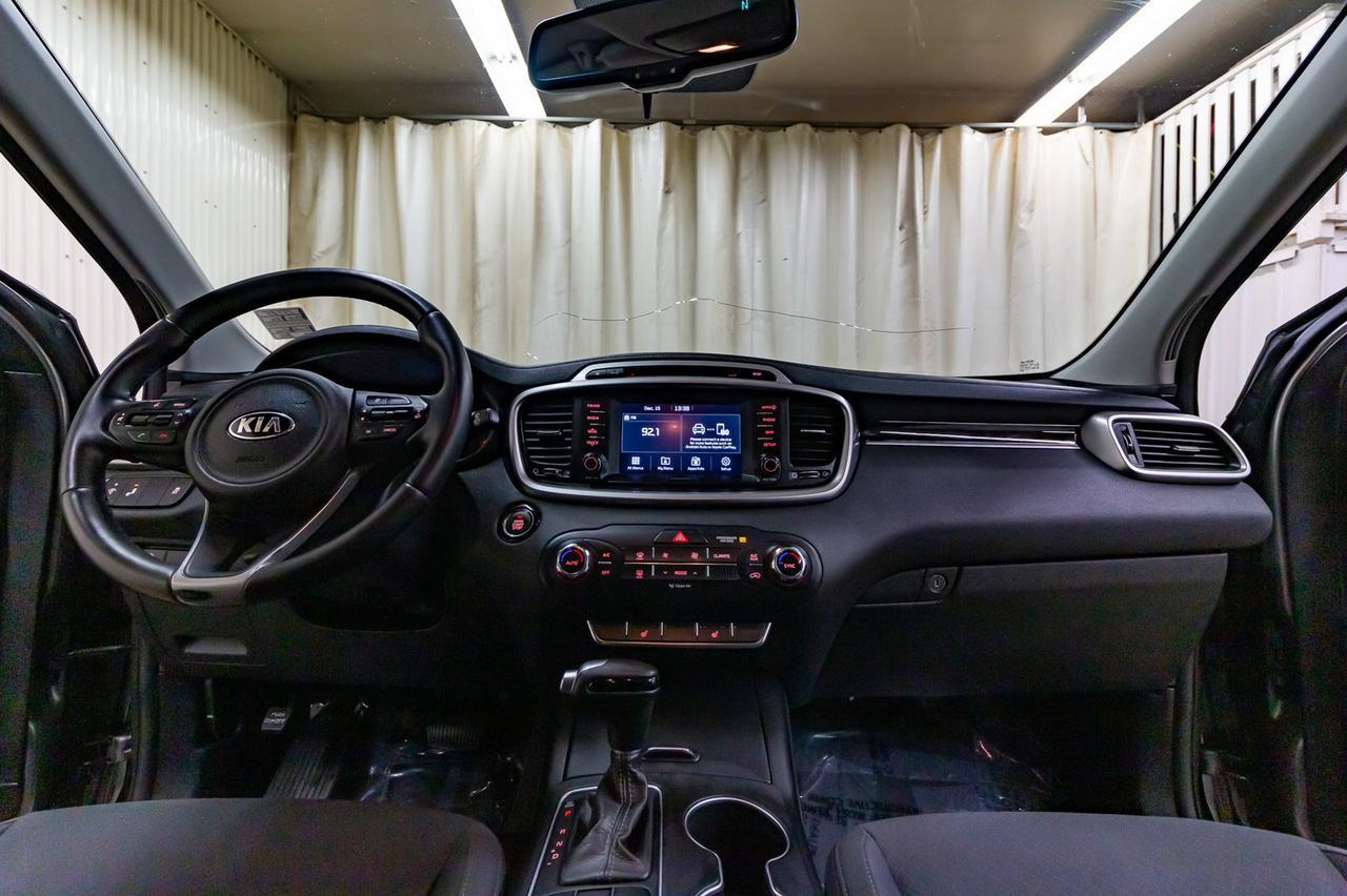 2018 Kia Sorento AWD LX BCam 3rd Row Red Deer AB