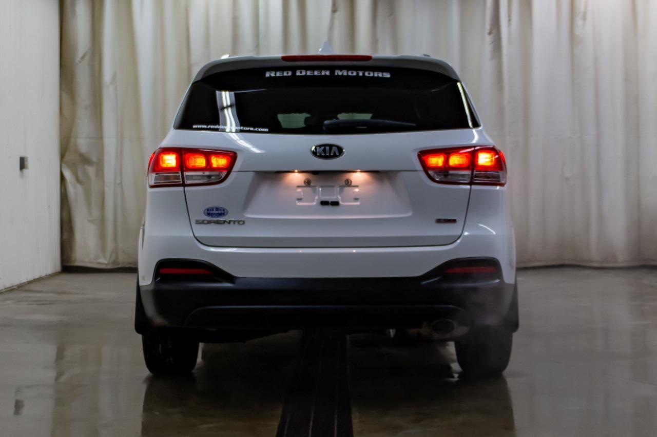 2018 Kia Sorento AWD LX Turbo BCam Hseat Red Deer AB