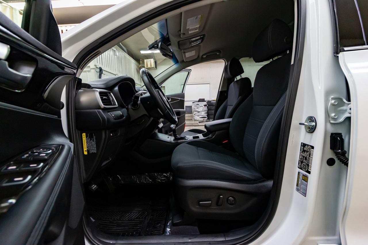 2018 Kia Sorento AWD LX Turbo BCam Hseat Red Deer AB