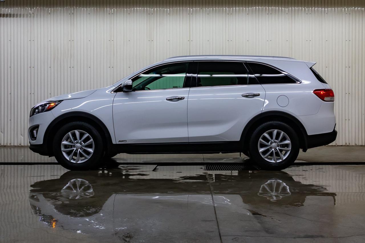 2018 Kia Sorento AWD LX Turbo BCam Hseat Red Deer AB