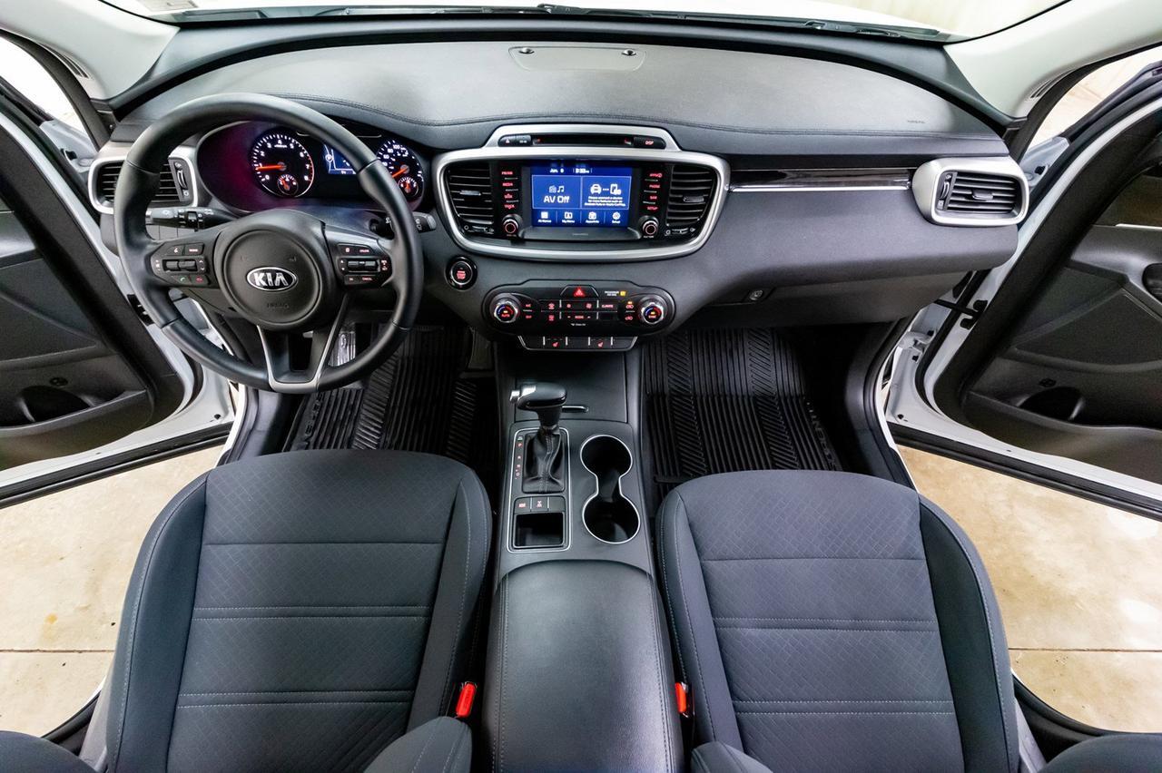 2018 Kia Sorento AWD LX Turbo BCam Hseat Red Deer AB