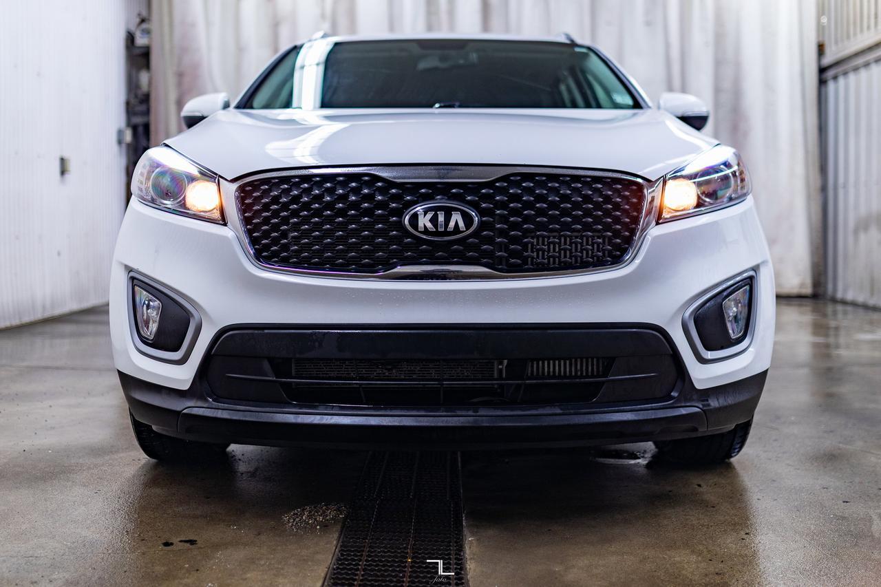 2018 Kia Sorento AWD LX Turbo BCam Red Deer AB