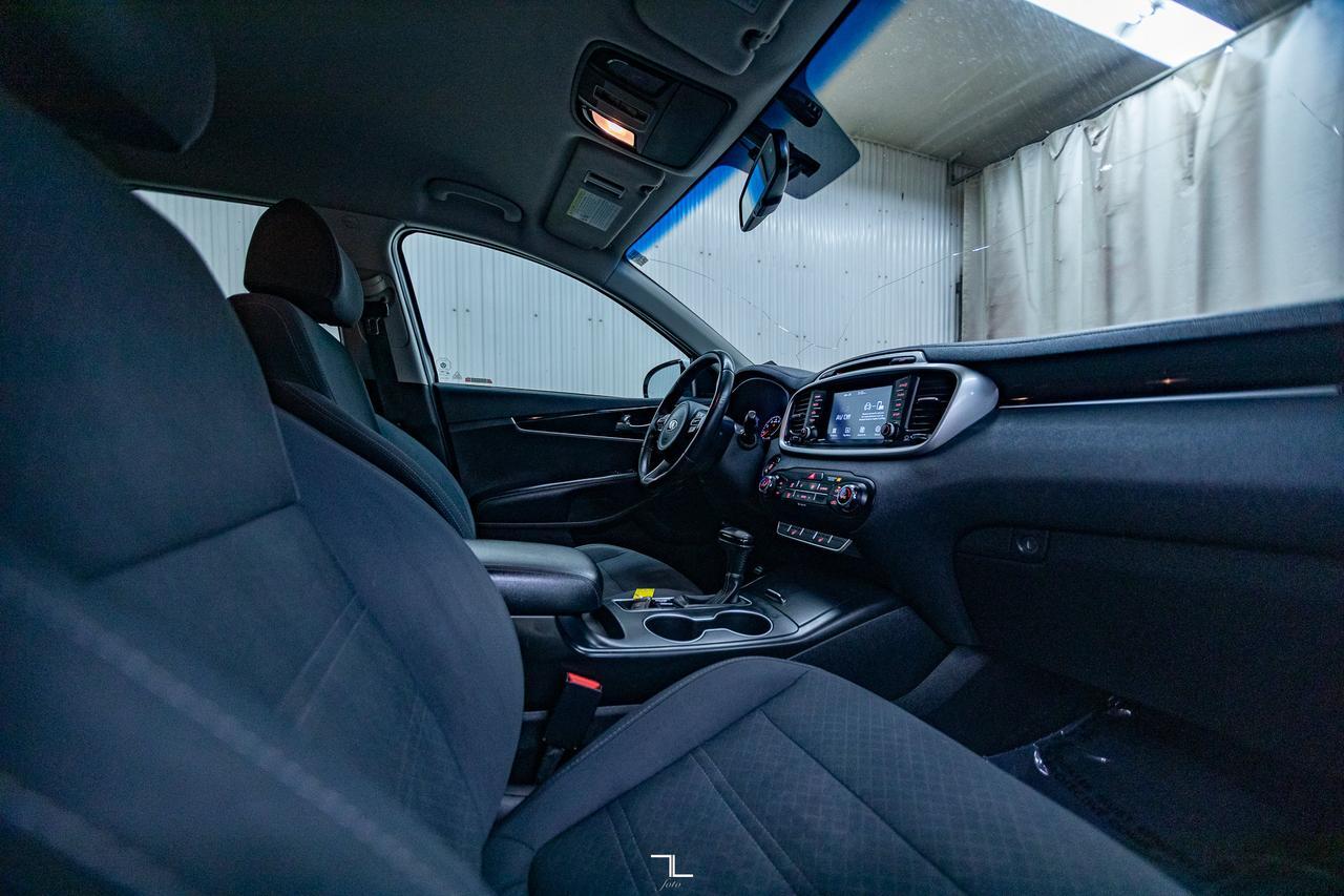 2018 Kia Sorento AWD LX Turbo BCam Red Deer AB