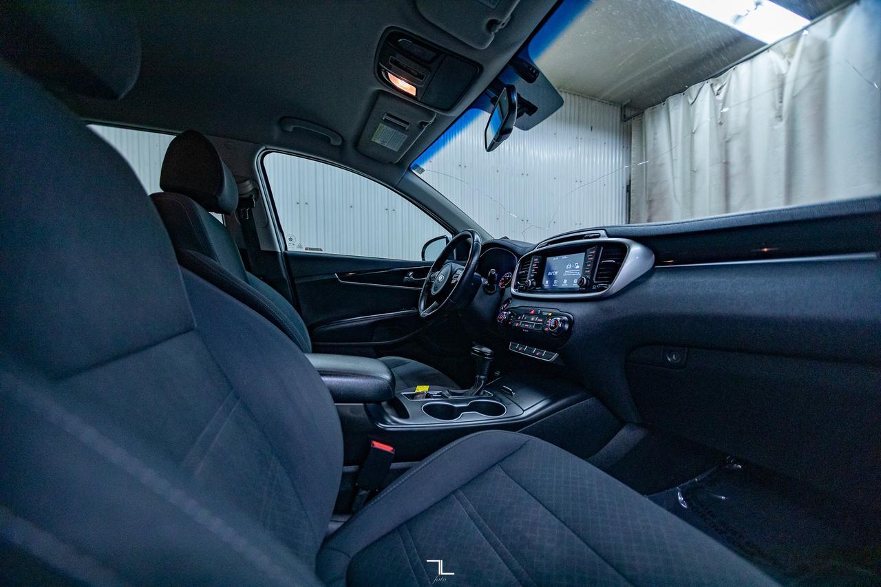 2018 Kia Sorento AWD LX Turbo BCam Red Deer AB