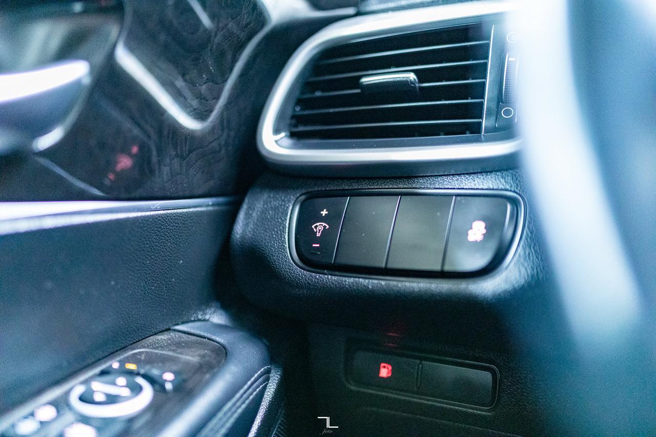 2018 Kia Sorento AWD LX Turbo BCam Red Deer AB