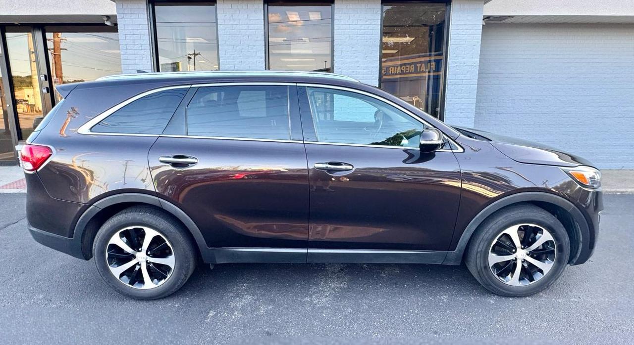 2018 Kia Sorento EX Sport Utility 4D Cincinnati OH