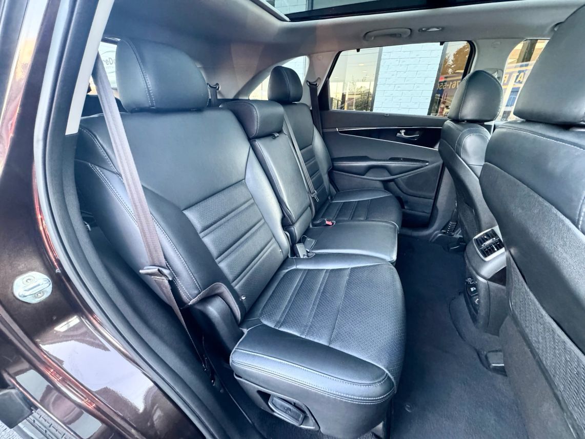 2018 Kia Sorento EX Sport Utility 4D Cincinnati OH