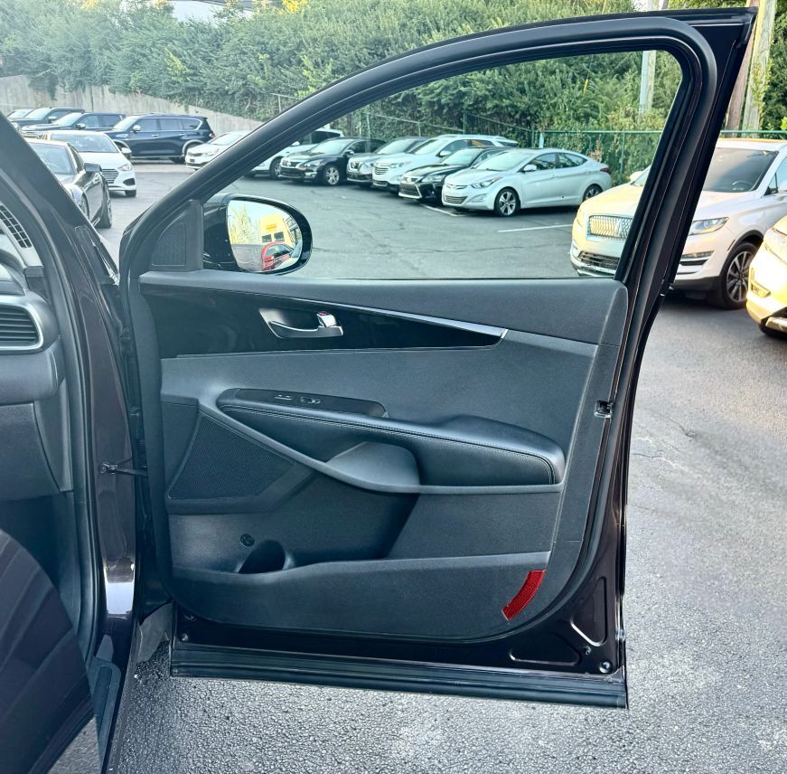 2018 Kia Sorento EX Sport Utility 4D Cincinnati OH