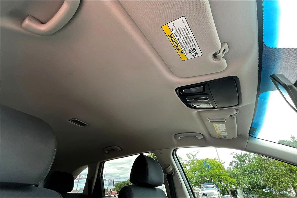 2018 Kia Sorento L - Photo 15