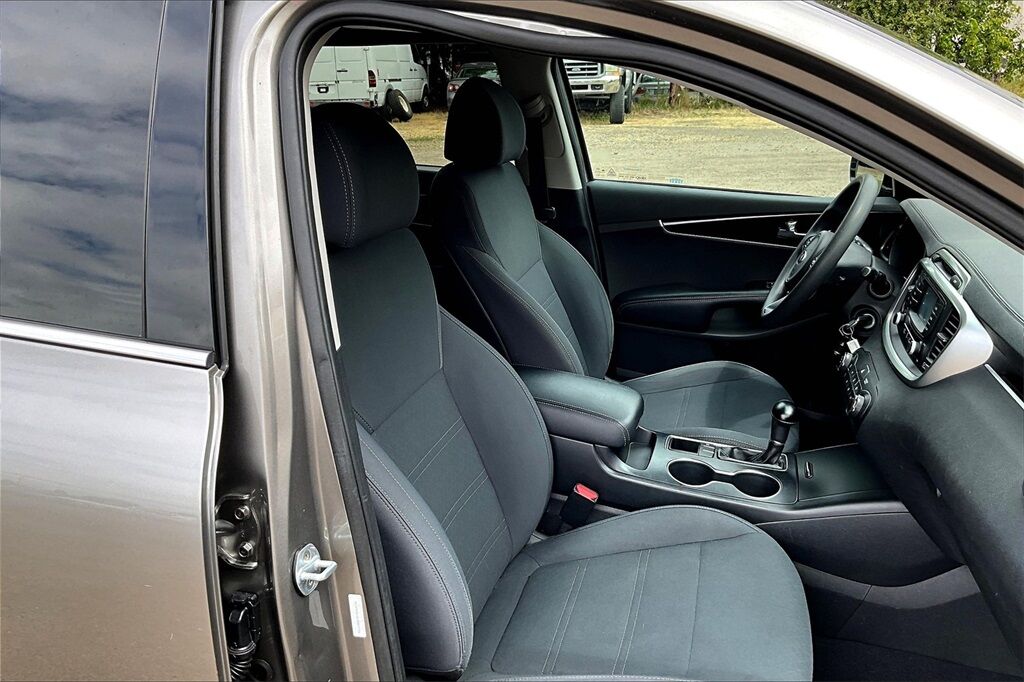 2018 Kia Sorento L OR