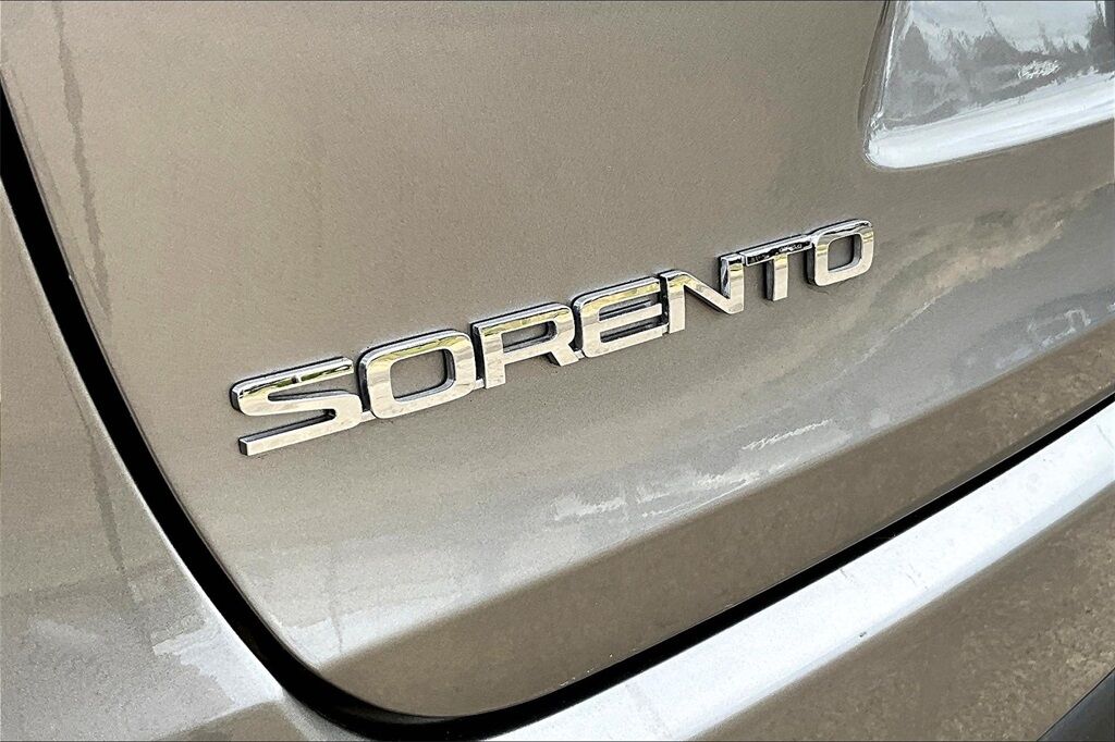 2018 Kia Sorento L OR