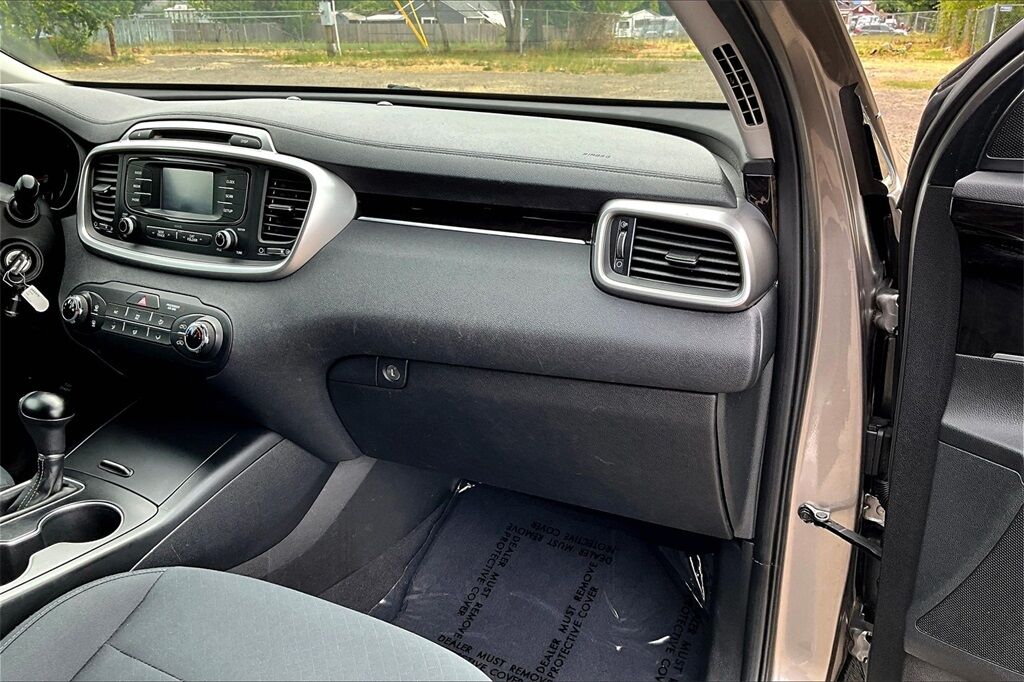 2018 Kia Sorento L OR