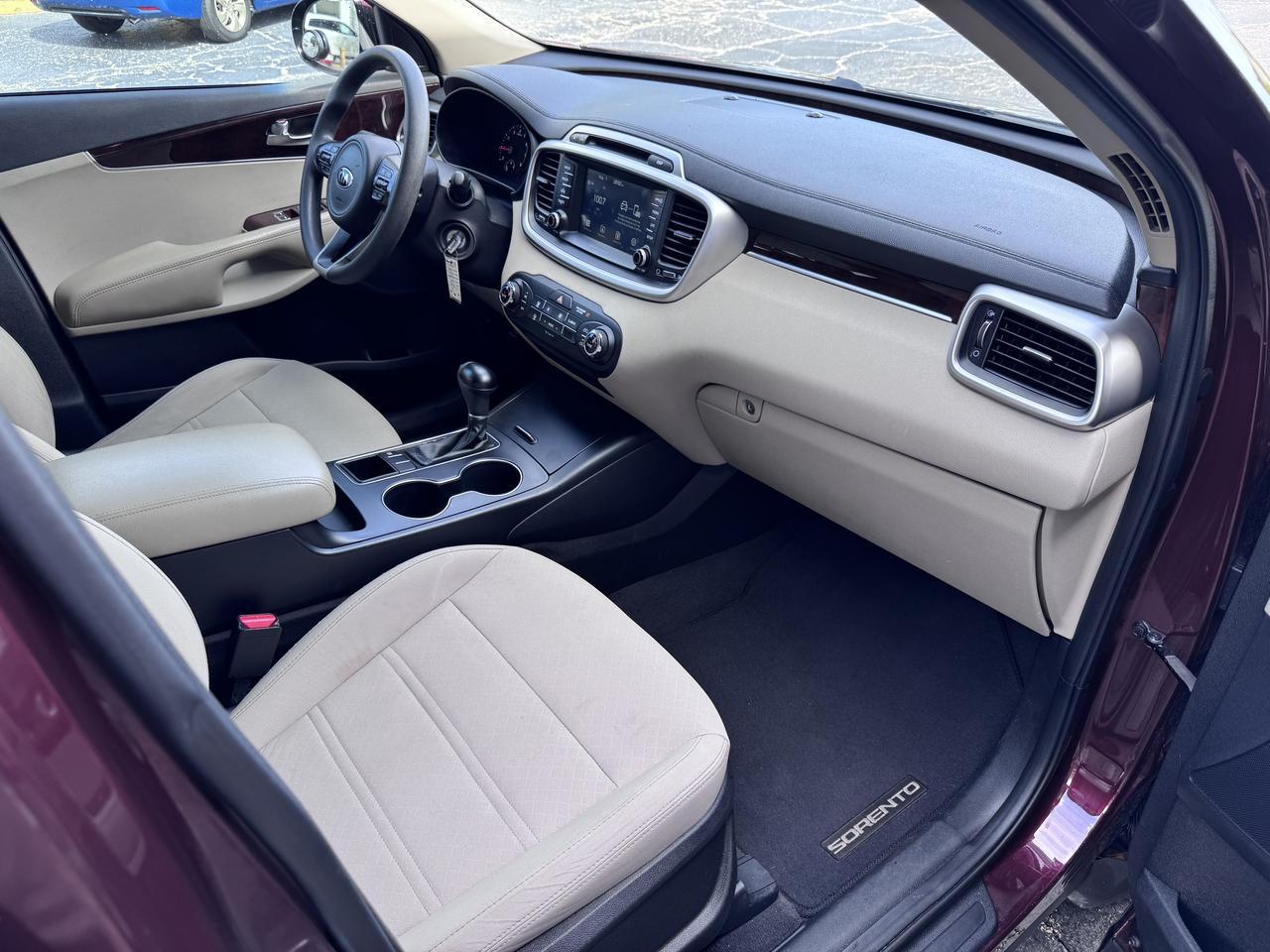 2018 Kia Sorento LX - Photo 31