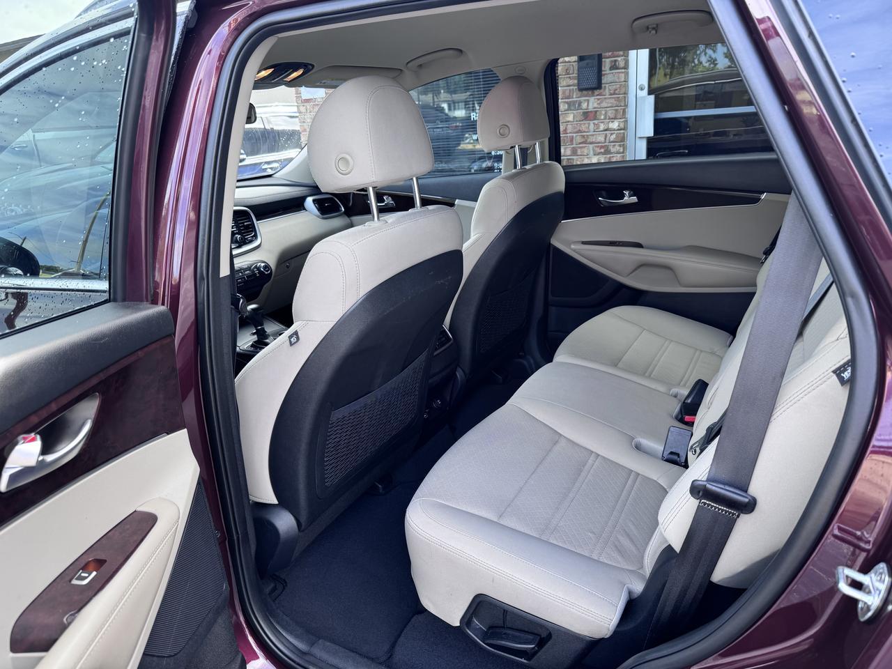 2018 Kia Sorento LX - Photo 19