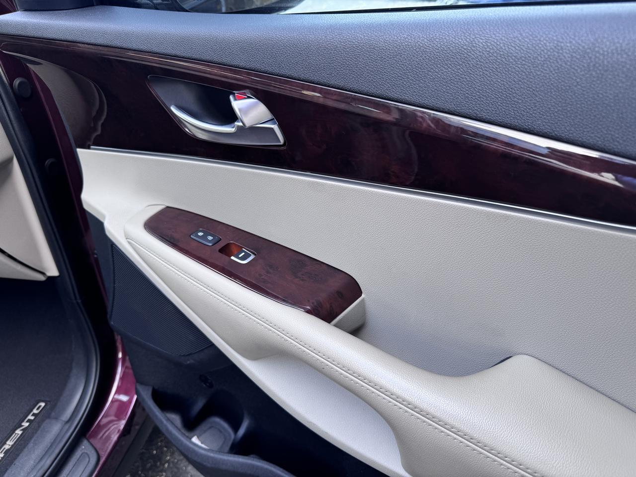 2018 Kia Sorento LX - Photo 36