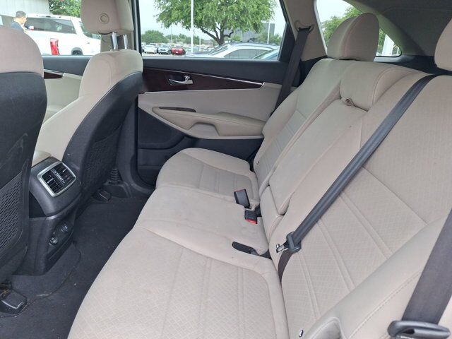 2018 Kia Sorento LX V6 Hurst TX