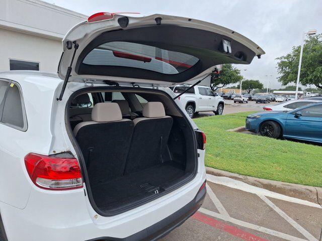 2018 Kia Sorento LX V6 Hurst TX