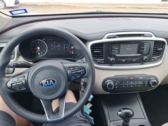 2018 Kia Sorento LX V6 Hurst TX